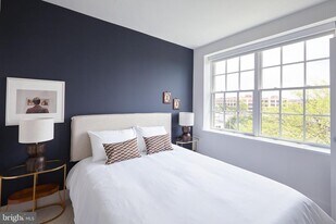 816 Potomac Ave SE in Washington, DC - Building Photo