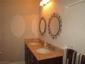 10702 Cetrella Dr in Ft. Myers, FL - Building Photo - Building Photo