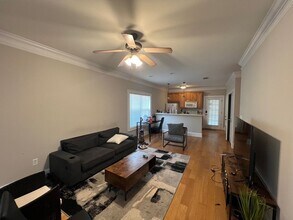 111 E Paces Dr in Athens, GA - Building Photo - Building Photo