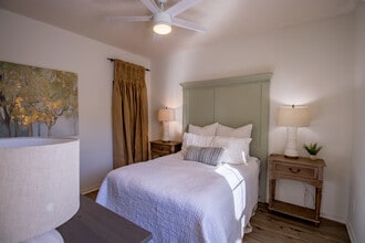 The French Quarter in Auburn, AL - Building Photo - Building Photo