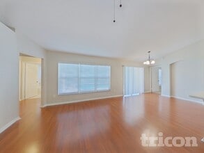 3902 Little Egret Ct, Unit 1 in Lutz, FL - Foto de edificio - Building Photo