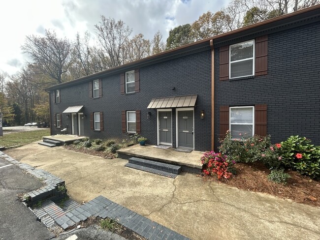 1468 Sherwood Dr in Kannapolis, NC - Building Photo - Building Photo