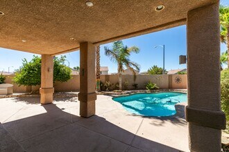 9157 S Sleeping Tree St in Las Vegas, NV - Building Photo - Building Photo