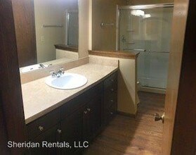 2201 Harvard Rd in Lawrence, KS - Building Photo - Building Photo