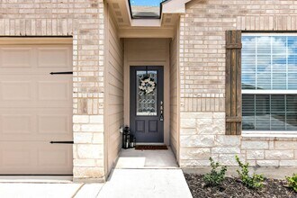 9103 Bennett Frst in Converse, TX - Building Photo - Building Photo