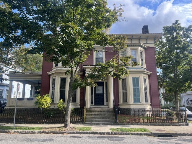 366 Union St, Unit 1