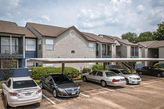 Bellevue at Pecan Grove in Richmond, TX - Foto de edificio - Building Photo