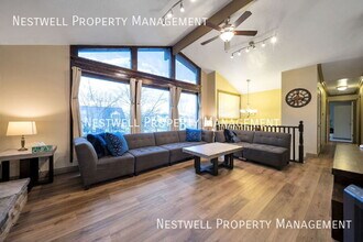 8419 Grambling Way in Sandy, UT - Building Photo - Building Photo