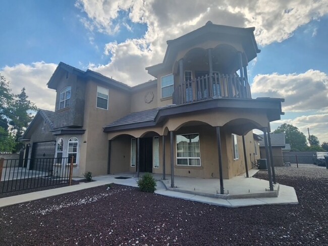 property at 2331 Calloway Dr