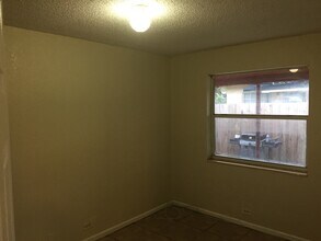 1224 NW 3rd St-Unit -2 in Fort Lauderdale, FL - Building Photo - Building Photo