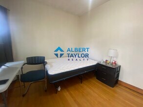 10 Evergreen Ave in Somerville, MA - Foto de edificio - Building Photo