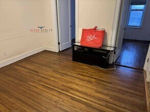 43-22 58th St in Queens, NY - Building Photo - Building Photo