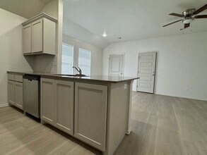 1313 SW Wisconsin Ave in Lawton, OK - Building Photo - Building Photo