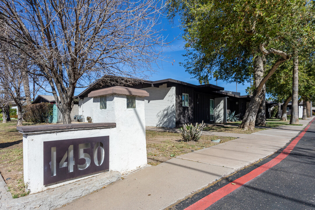 1450 E Bethany Home Rd in Phoenix, AZ - Building Photo