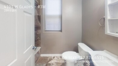 4101 W Gladys Ave in Chicago, IL - Building Photo - Building Photo