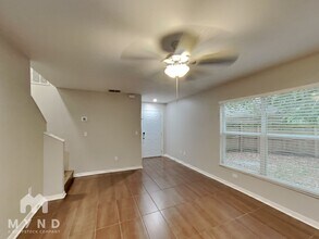 6119 Sand Key Ln in Wesley Chapel, FL - Foto de edificio - Building Photo