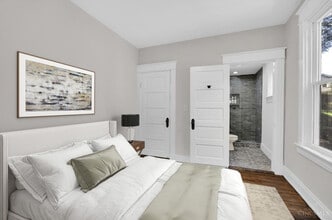 3033 Marshall Ave, Unit 1 in Cincinnati, OH - Building Photo - Building Photo