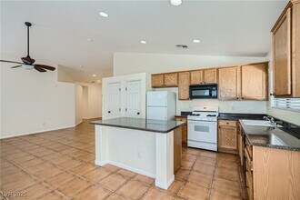 5716 Blizzard Breeze St in North Las Vegas, NV - Building Photo - Building Photo