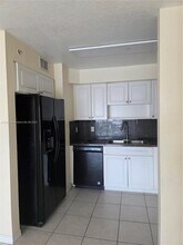 650 Palm Ave in Hialeah, FL - Building Photo - Building Photo