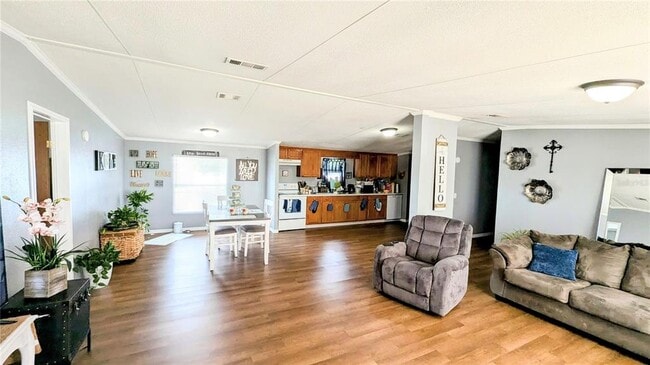 6025 Old Polk City Rd in Haines City, FL - Building Photo - Building Photo