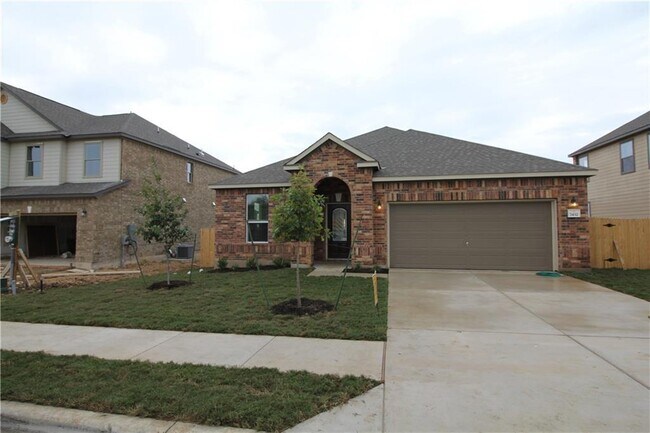 7432 Groundhog Wy in Austin, TX - Building Photo - Building Photo