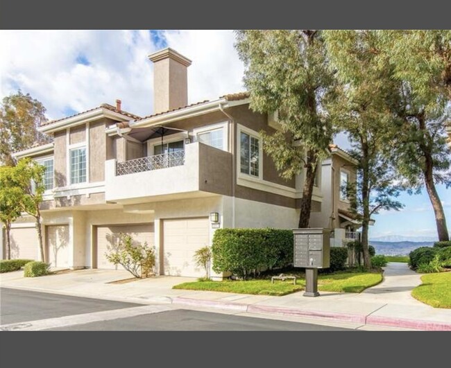 property at 8065 E Sandstone Dr