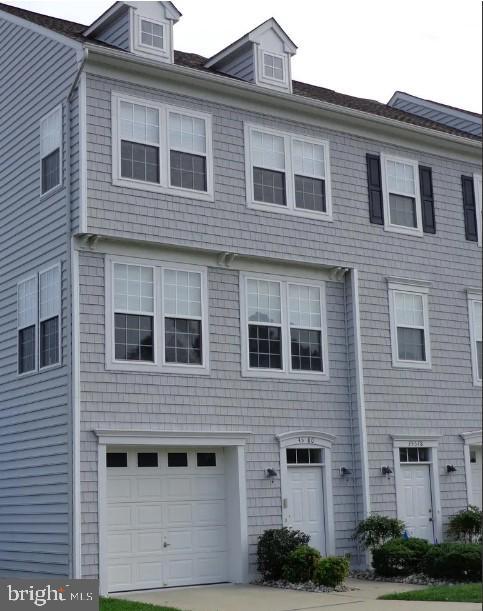 35580 N Gloucester Cir in Long Neck, DE - Building Photo
