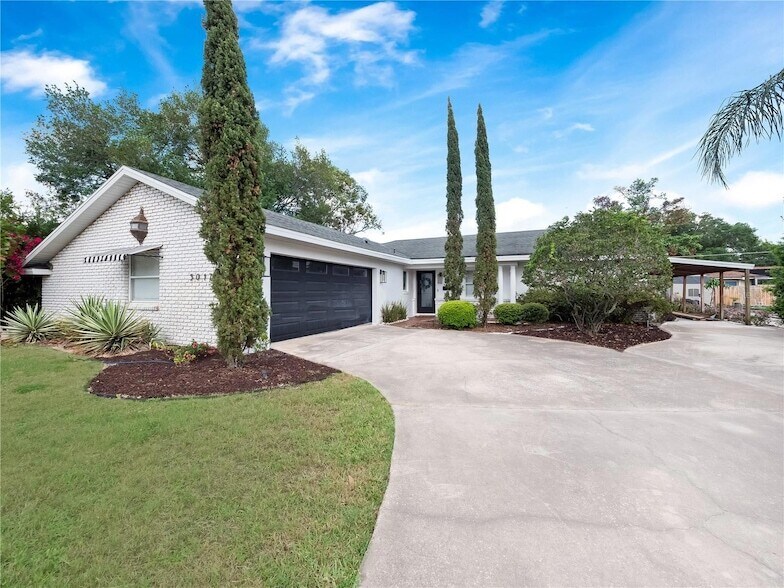5017 Pelleport Ave in Belle Isle, FL - Building Photo