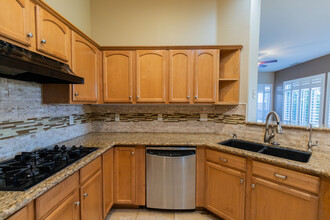 6929 W Monterey St in Chandler, AZ - Building Photo - Building Photo