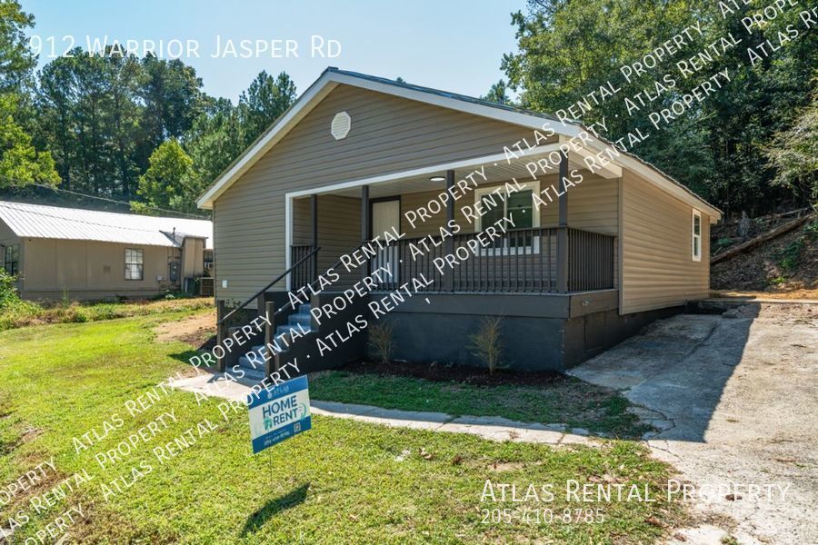 912 Warrior Jasper Rd in Warrior, AL - Building Photo