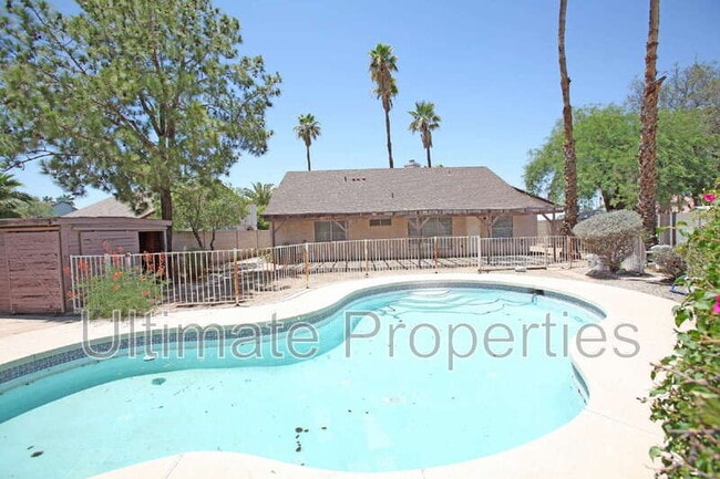 property at 6853 N 78th Ave