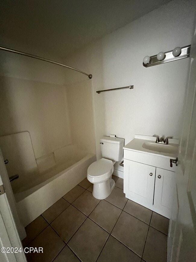 2603 Lagoon Knoll Dr in Panama City, FL - Building Photo - Building Photo