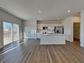 9085 Henley Ave in Reynoldsburg, OH - Building Photo - Building Photo