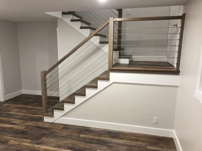property at 1083 Sara Cir