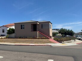 3102 Fenelon St in San Diego, CA - Building Photo