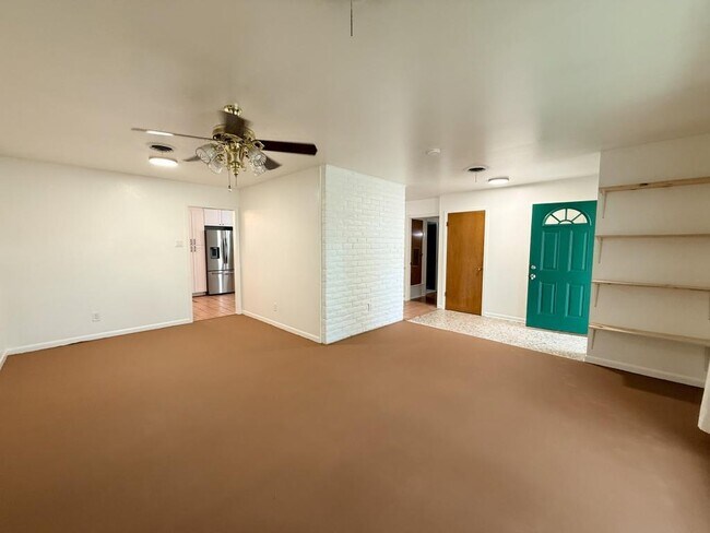 3807 Longridge Dr in San Antonio, TX - Building Photo - Building Photo