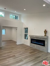 4524 Mammoth Ave in Los Angeles, CA - Building Photo - Building Photo