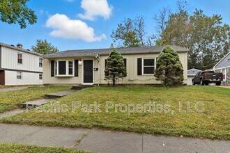 8209 Gilmore Rd in Indianapolis, IN - Building Photo - Building Photo
