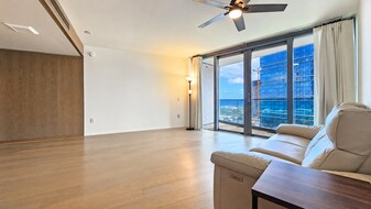 1000 Auahi St in Honolulu, HI - Building Photo