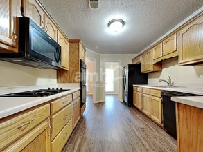 2366 Carrol Ridge Ln in Cordova, TN - Building Photo - Building Photo