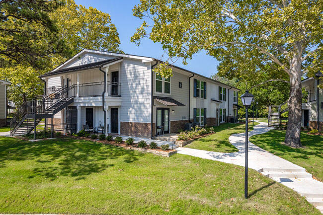 FERN CROSSING in Shreveport, LA - Building Photo - Building Photo