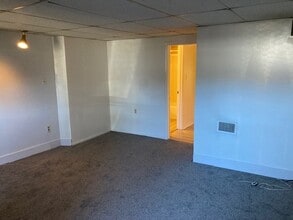 236 Shady Ave, Unit lower unit in Pittsburgh, PA - Foto de edificio - Building Photo