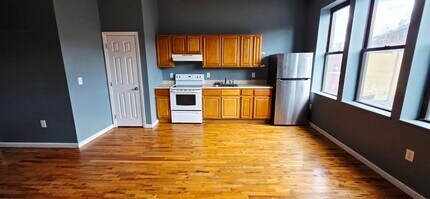 6 Garden St in Passaic, NJ - Building Photo - Building Photo