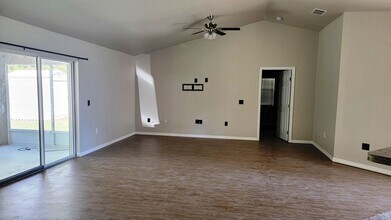 1319 W Anson Pl in Citrus Springs, FL - Building Photo - Building Photo