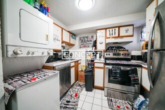 24 St Cyprians Pl, Unit 1R in Boston, MA - Foto de edificio - Building Photo