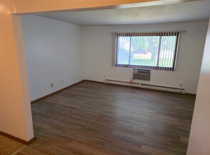W151S6979 Cornell Cir, Unit 1 in Muskego, WI - Building Photo - Building Photo