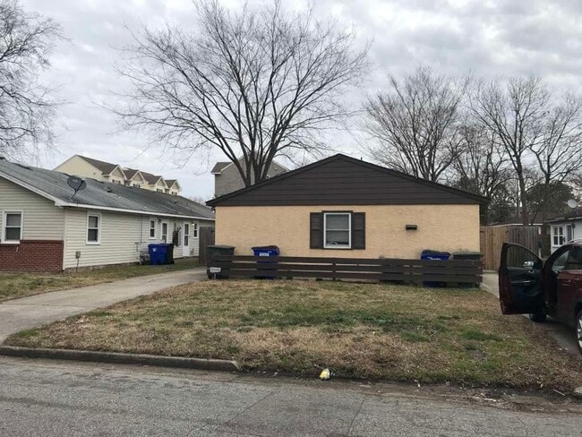 property at 1524 Wyoming Ave