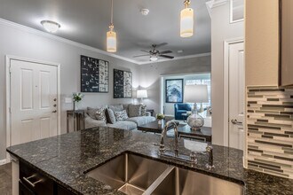 The Allure in San Antonio, TX - Foto de edificio - Interior Photo