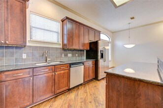 1622 Hadley St in Houston, TX - Building Photo - Building Photo