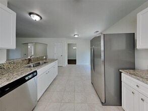11731 Rolling Stream Dr in Tomball, TX - Building Photo - Building Photo